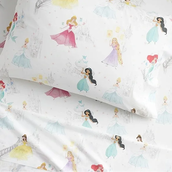 👸Disney 👸 Princess Castle Organic Set - comes w/ fitted & flat sheet. - Picture 1 of 4